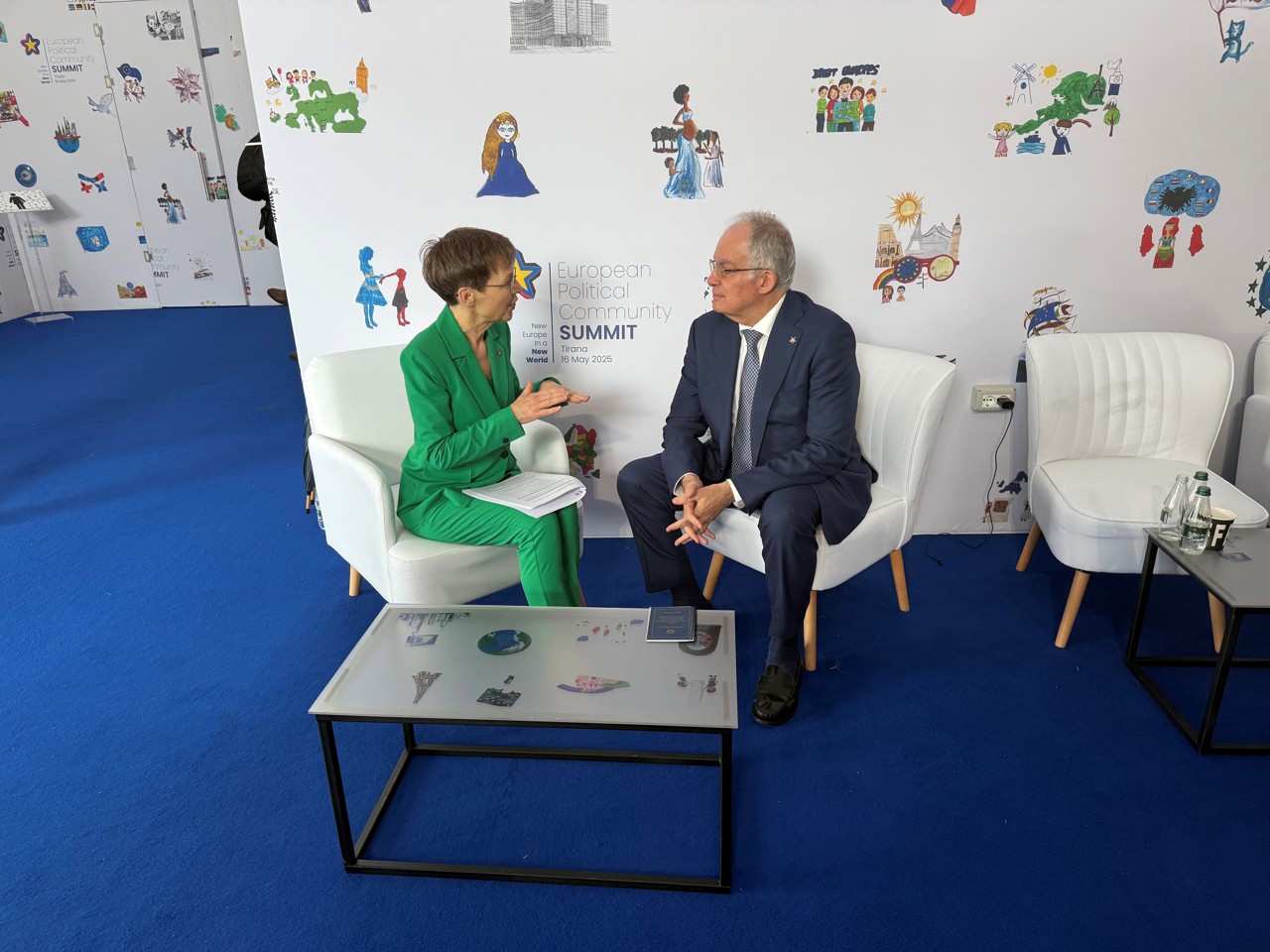 Regierungschefin Brigitte Haas trifft europäische Staats- und Regierungschefs an der Europäischen Politischen Gemeinschaft
